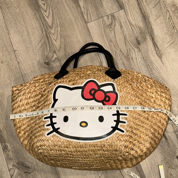 Victoria Couture Hello Kitty Woven Basket Tote Bag - Picture 11 of 16